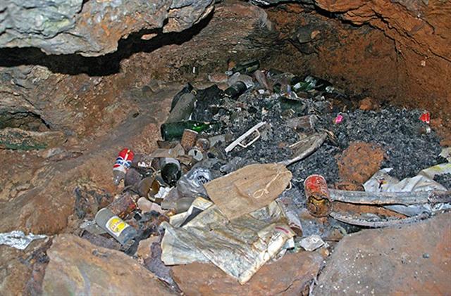 28 abocador a les casetes del bof small